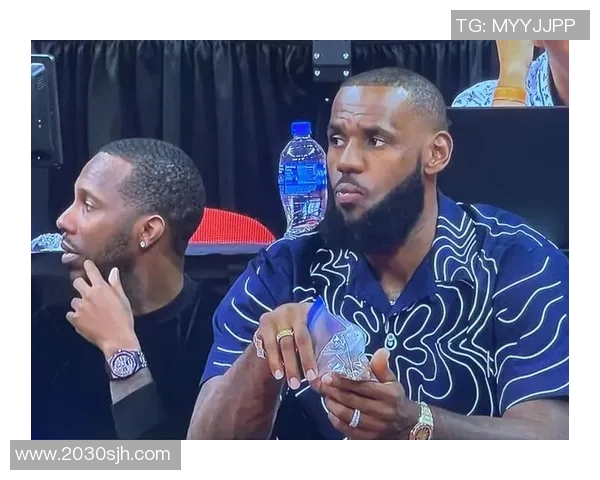 湖人队达成五笔地震级交易，引发球迷热议